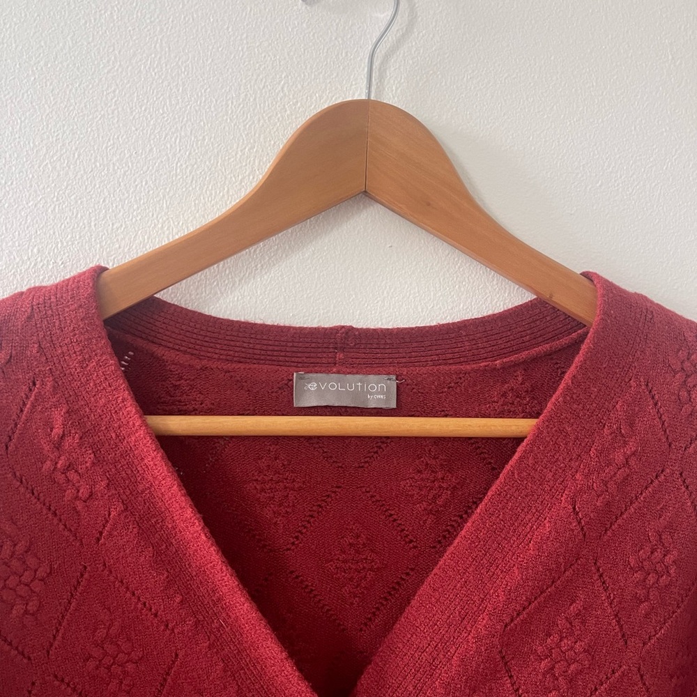 Women’s XXL Red Cardigan - Picture 3 of 5